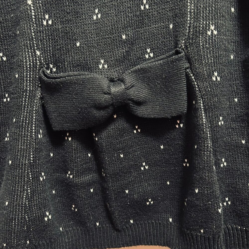 Vintage Cardigan with Crochet Lace Collar - Picture 5 of 9